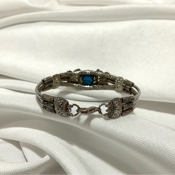 Novadab Turquoise Silver-Plated Bracelet - Picture 4 of 6